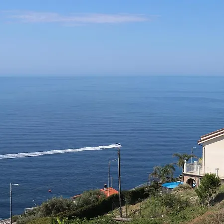 Kadevi - Centralissimo, Vicino Al Mare, Garage Sempre Disponibile, Bici Ad Uso Gratuito- Sanremo