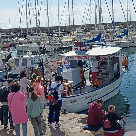 Kadevi -centralissimo, Parcheggio Gratuito A 200m , Bici Disponibili Appartement *