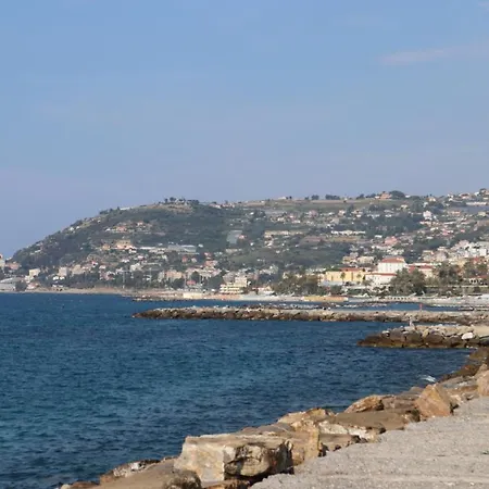 Apartment Kadevi - Centralissimo, Vicino Al Mare, Garage Sempre Disponibile, Bici Ad Uso Gratuito-