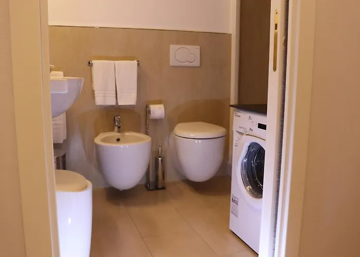 Kadevi -centralissimo, Parcheggio Gratuito , Bici Disponibili