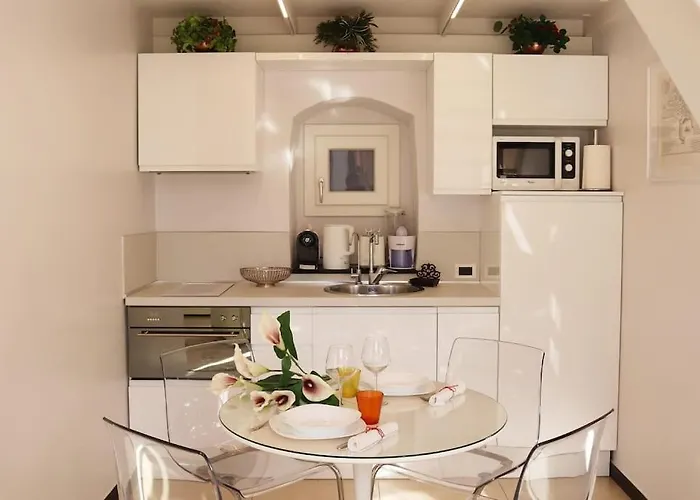 Kadevi -centralissimo, Parcheggio Gratuito , Bici Disponibili