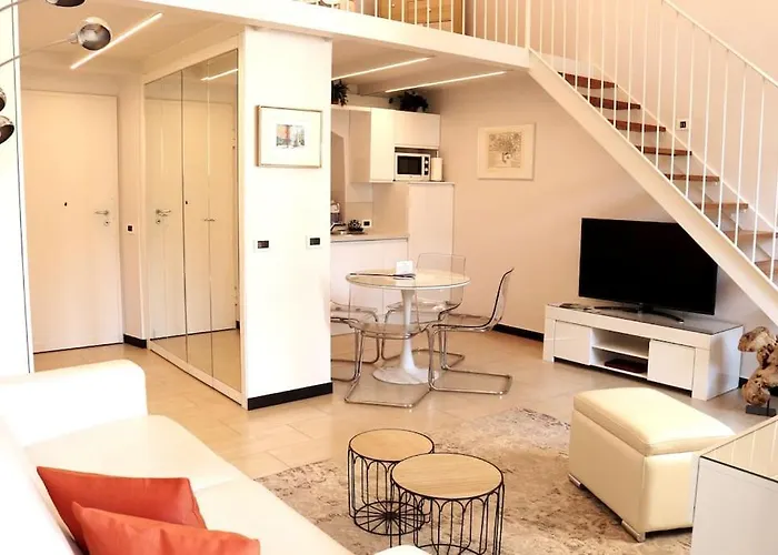 Kadevi -centralissimo, Parcheggio Gratuito , Bici Disponibili דירה *