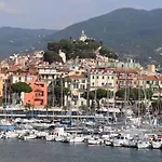 Kadevi -centralissimo, Parcheggio Gratuito , Bici Disponibili アパート *