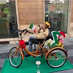 アパート Kadevi -centralissimo, Parcheggio Gratuito , Bici Disponibili サンレモ