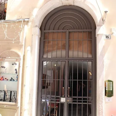 Kadevi -centralissimo, Parcheggio Gratuito A 200m , Bici Disponibili Apartment *