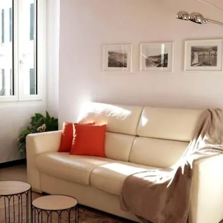 Daire Kadevi -centralissimo, Parcheggio Gratuito A 200m , Bici Disponibili Sanremo