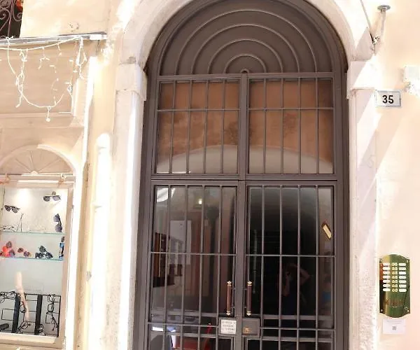 Kadevi -centralissimo, Parcheggio Gratuito , Bici Disponibili Apartment *