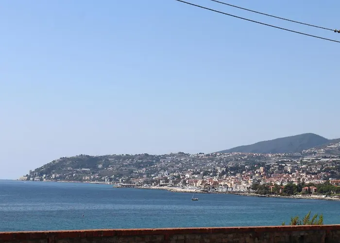 Kadevi -centralissimo, Parcheggio Gratuito , Bici Disponibili * Sanremo