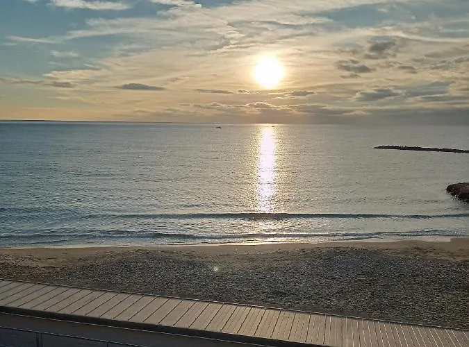 Kadevi -centralissimo, Parcheggio Gratuito , Bici Disponibili Apartment