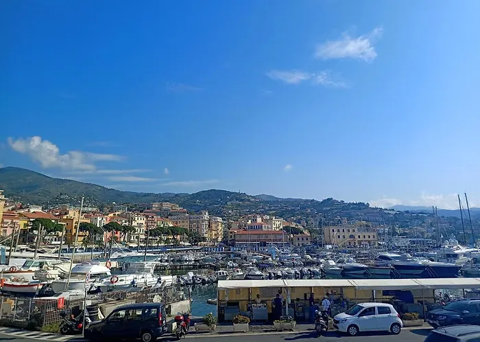 Kadevi -centralissimo, Parcheggio Gratuito , Bici Disponibili Apartment